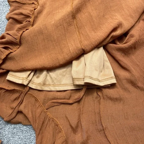 Charming Kids Dress in Warm Brown - Picture 6 of 10